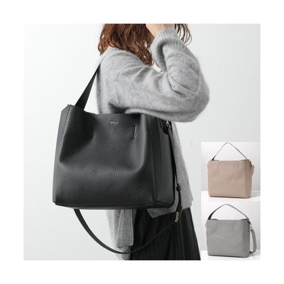 Furla トートバッグ CAPRICCIO M HOBO ショルダーバッグ （O6000/NERO）｜詳細画像