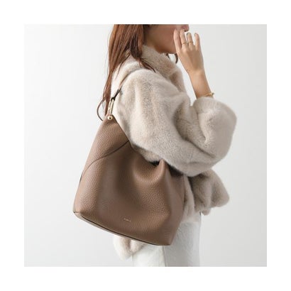 Furla ショルダーバッグ LARA M WB02238 QUB000 （4489S/TOFFEE）｜詳細画像