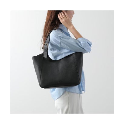 Furla トートバッグ  DORA M  レザー ハンドバッグ （O6000/NERO/ブラック）｜詳細画像