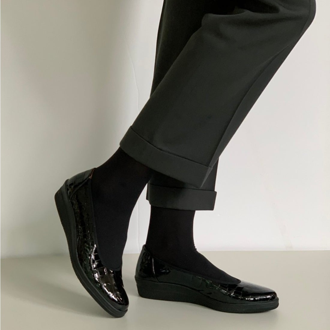 ガボール Gabor 【76400】軽量フラットシューズ （BLクロコ） -靴 ...