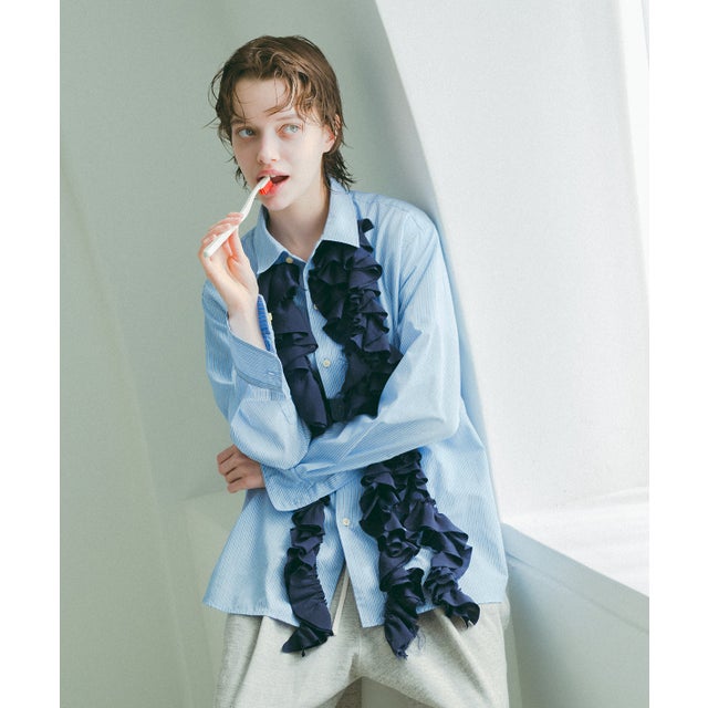 Striped Ruffle Shirt(LADIES) （BLUE）