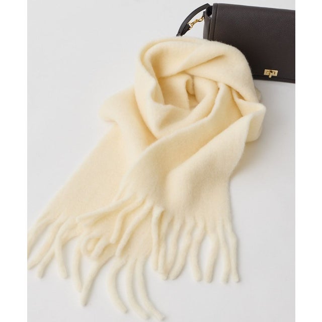 フラッフィーストール （offwhite）
