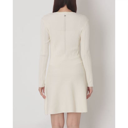 ショルダーボタンポイントフレアスカートニットワンピース （OFF WHITE）｜詳細画像