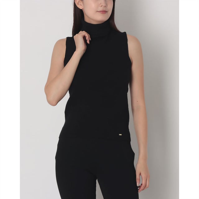 Gマーク×チェーンタートルネックノースリTOPS （BLACK）