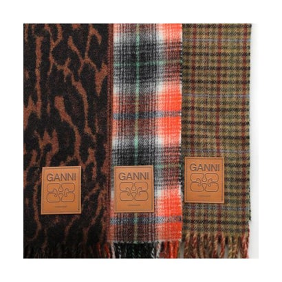 GANNI マフラー Compact Wool Scarf  ウール フリンジ （B3020247/316/RussetOrange）｜詳細画像