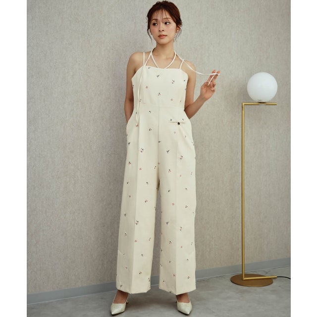 モチーフ刺繍 キャミソール ワイドパンツ オールインワン 結婚式 パーティードレス オケージョンドレス お呼ばれ 二次会 成人式 同窓会 謝恩会 （アイボリー）