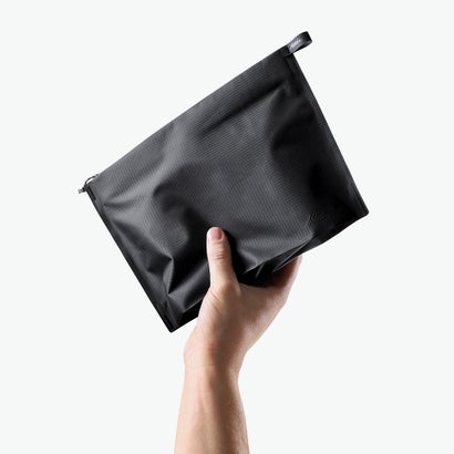 日本正規品 ポーチ 小物入れ ケース フラットパック 防水ポーチ トラベルポーチ 洗面用具 化粧品 コスメ 歯ブラシ 旅行 トラベル用 2L ファスナー ジッパー トイレタリーケース （CHARCOAL）｜詳細画像