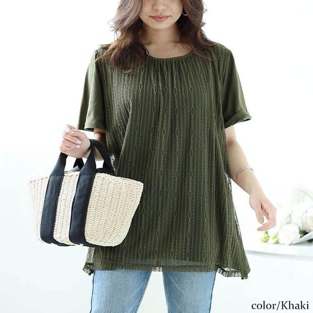 シンプルに着映えるクールな大人のレース使いフロントストライプレースチュニック （カーキ）