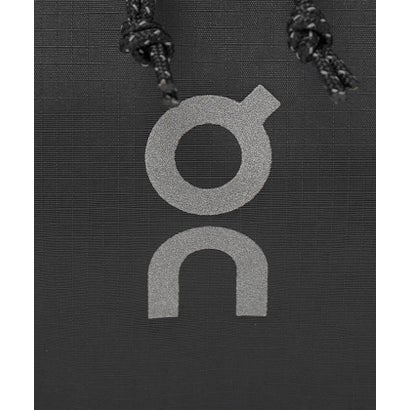 【WEB限定】＜On＞SLING PACK 9L ショルダーバッグ （BLACK）｜詳細画像