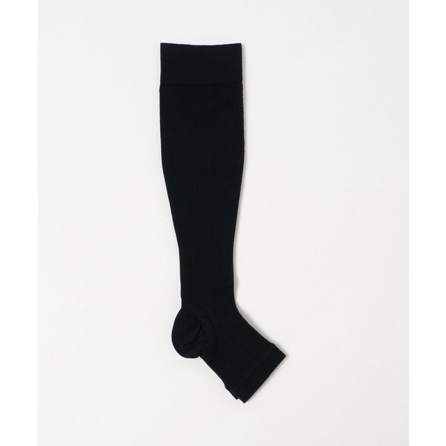 ＜MAEE＞コンプレッションソックス（オープントゥ アイレットタイプ）/ 着圧 （BLACK）