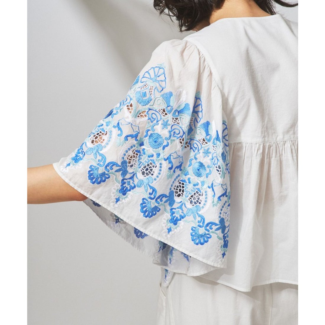 グレースコンチネンタル GRACE CONTINENTAL 刺繍カフタンギャザー