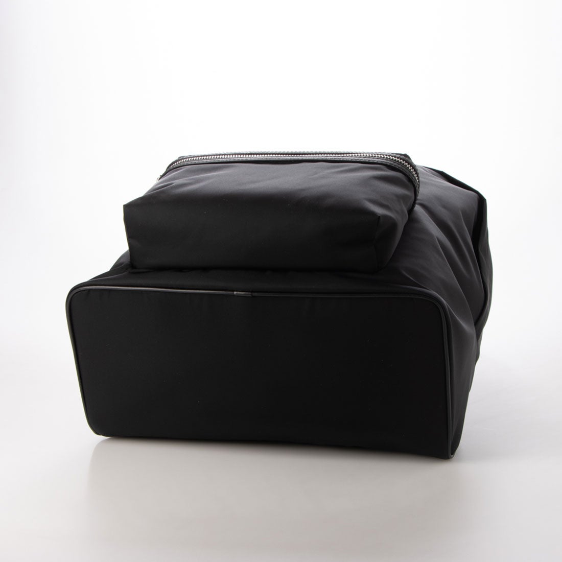 ゲス GUESS CERTOSA Nylon Smart Compact Backpack （BLA ...