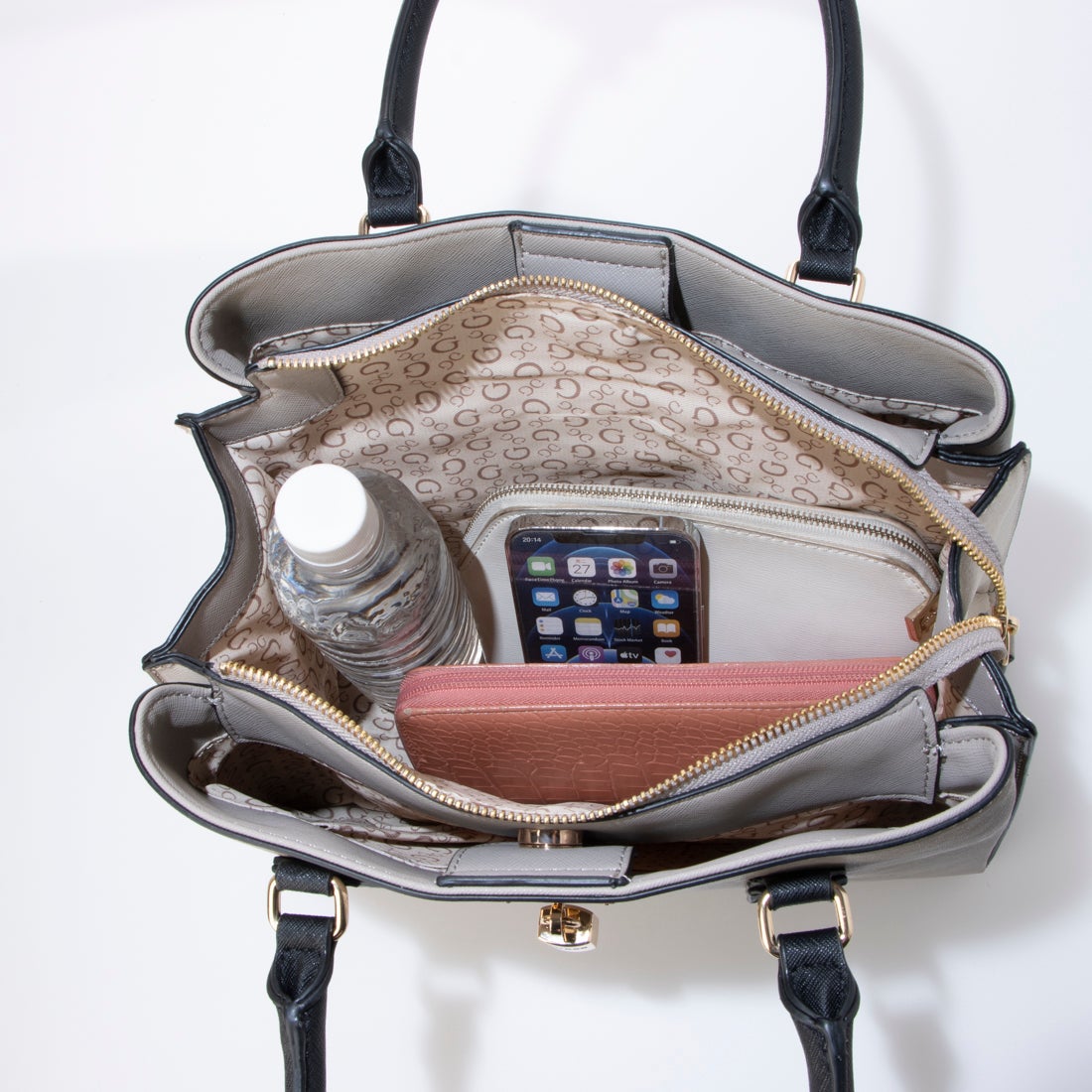 ゲス GUESS SLEEPY Hollow Satchel （CEM） -waja bazar - 海外 