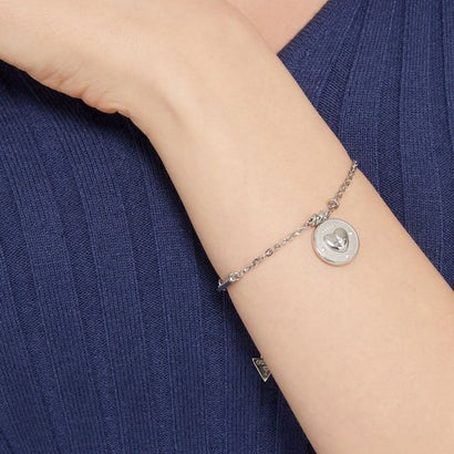 ゲス GUESS TALISMANIA 16mm Heart Coin Chain Bracelet (Silver) （SILVER）｜詳細画像