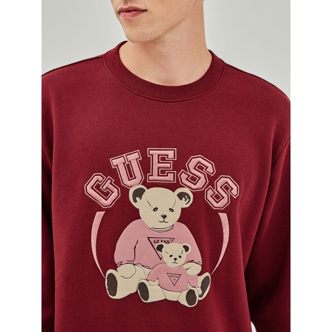 ゲス GUESS GUESS Originals x Bear Crewneck Sweatshirt （G577） -waja bazar  海外ファッションブランド通販サイト【公式】