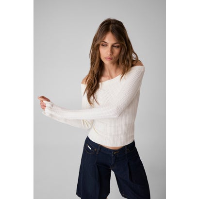 ゲス GUESS GUESS JEANS Off-Shoulder Cable Sweater （G293）｜詳細画像