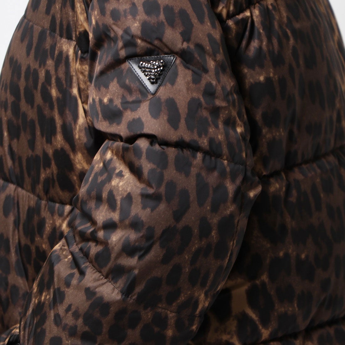 ゲス GUESS THOMASINA ANIMAL PRINT JACKET （CHIC LEO PRINT BIG 