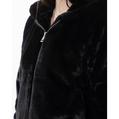 ゲス GUESS Theoline Faux-Fur Jacket （JBLK）｜詳細画像