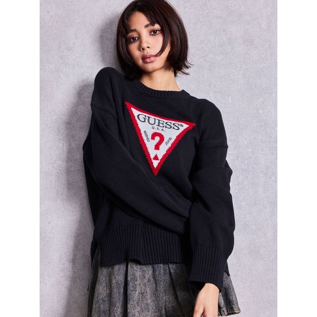 GUESS GJ LS CN BIG TRIANGLE SWTR （ブラック）