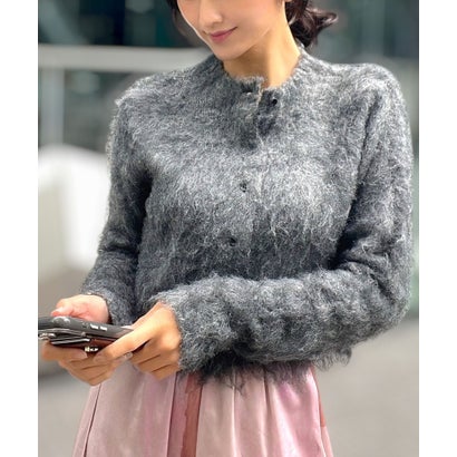 ヒューマンセカンドオケージョン Human 2nd Occasion フェザーシャギーショート丈クルーネックカーディガン （チャコールグレー）｜詳細画像