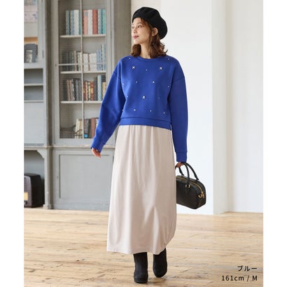 ビジュー付トップス トップス スウェット 長袖 ビジュー付き クルーネック 短め丈 ストレッチ レーヨン混 ドロップショルダー レディース （ブルー）｜詳細画像