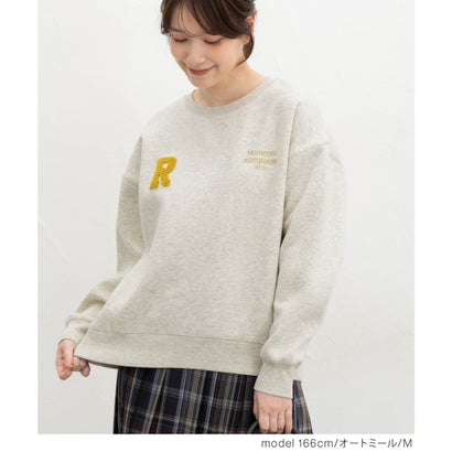 ハニーズ Honeys 裏起毛ゆるワッペンロゴトップス トップス スウェット 長袖 ハニぽか あったか ゆったり サガラ刺繍 ワッペン ロゴ クルーネック レディース （ネイビー）｜詳細画像