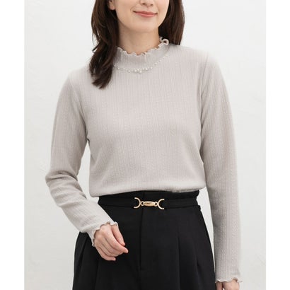 ビジュー付ハイネックトップス トップス カットソー 長袖 オフィス きれいめ ハイネック ビジュー付き ストレッチ ジャカード編み レディース （グレージュ）｜詳細画像