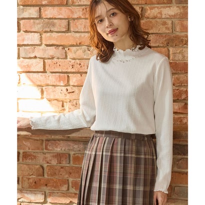 ビジュー付ハイネックトップス トップス カットソー 長袖 オフィス きれいめ ハイネック ビジュー付き ストレッチ ジャカード編み レディース （サックス）｜詳細画像