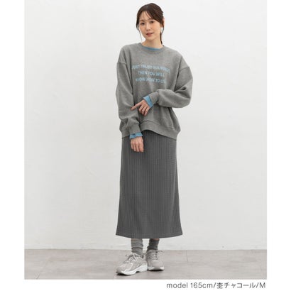裏起毛ゆるロゴスウェット トップス スウェット 長袖 ハニぽか あったか ゆったり ロゴ クルーネック ドロップショルダー 綿混 レディース （ネイビー）｜詳細画像