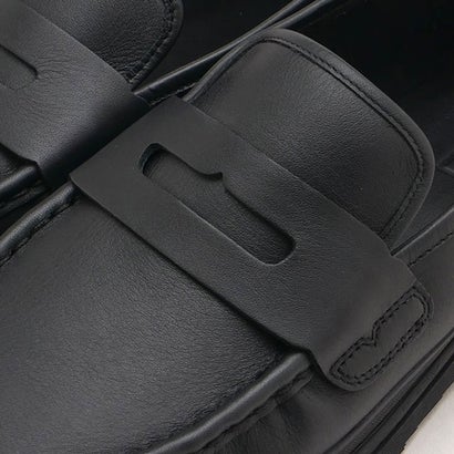 M REFINED EMBOSSED LOGO LEATHER LOAFER BLACK [MFF8005LEA-BLK] （BLACK）｜詳細画像