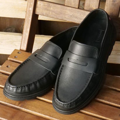 W REFINED EMBOSSED LOGO LEATHER LOAFER BLACK [WFF8005LEA-BLK] （BLACK）｜詳細画像