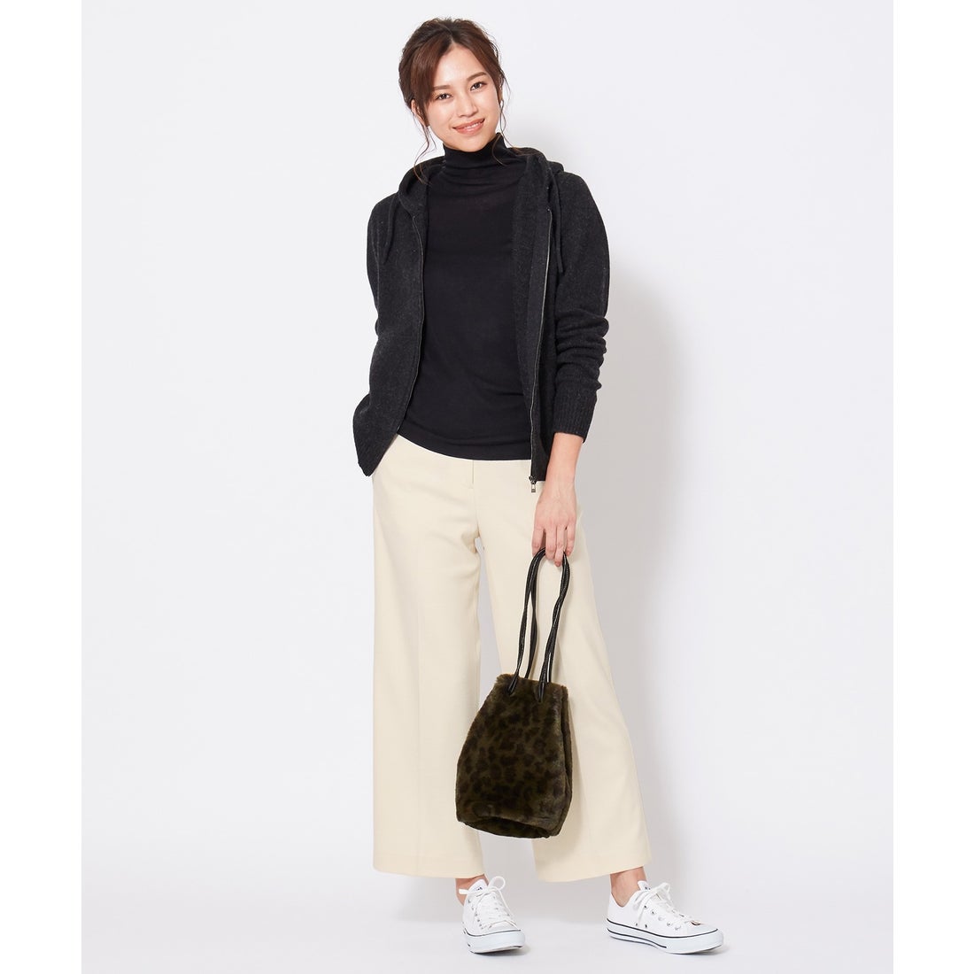 ICB 【ふんわりカシミヤ混】Soft Cashmere Mix ニットパーカー