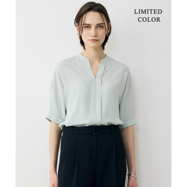 【WEB限定】BackSatinAmunzen 5分袖キーネックブラウス （アッシュブルー）