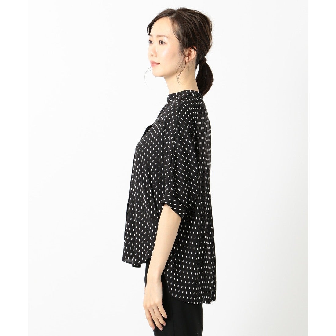 ICB L 【待望の再入荷】Back Satin Amunzen 5分袖 ブラウス （ブラック 