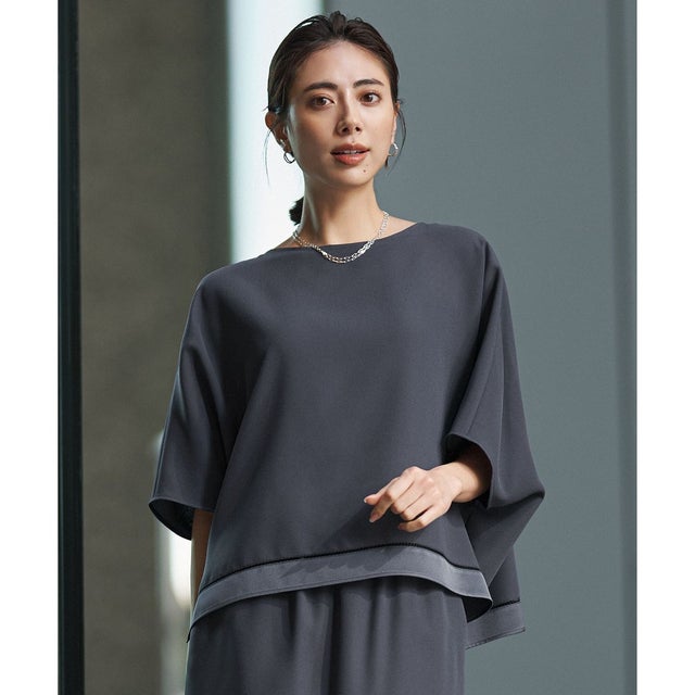 【WEB限定カラーあり】 FluidBackSatin クロップドブラウス （ダルブルー）