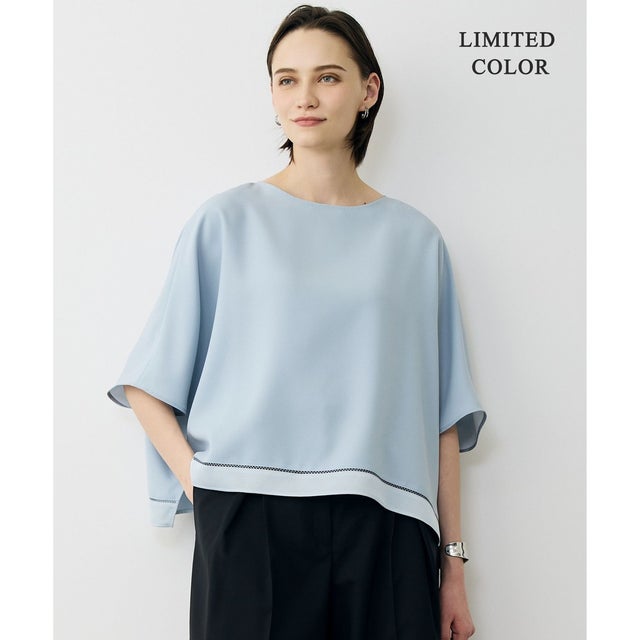 【WEB限定カラーあり】 FluidBackSatin クロップドブラウス （サックスグレー［WEB限定］）