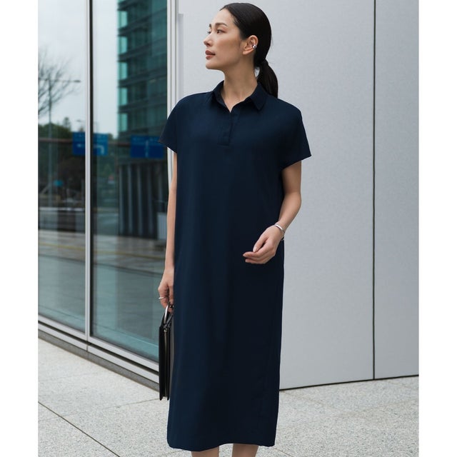 【WEB限定】FluidBackSatin ニット衿シャツワンピース （ネイビー）