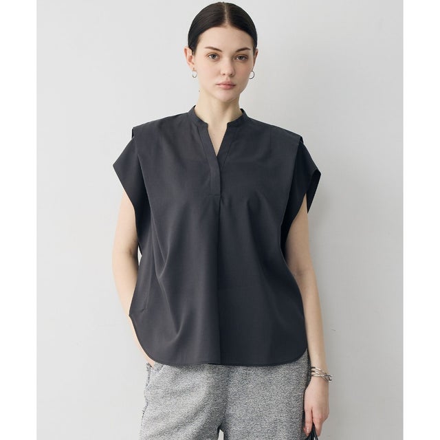 シルフィーローン スキッパータックデザインブラウス （チャコール）