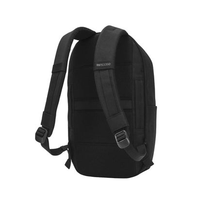日本正規品 リュック メンズ レディース ブランド デイパック バックパック 軽量 軽い 撥水 PC収納 通勤 通学 ビジネス 旅行 セットアップ A4 14インチ Grid Backpack 18L （ブラック）｜詳細画像