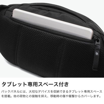 日本正規品 インケース ウエストバッグ メンズ レディース ブランド Incase 軽量 撥水 ボディバッグ ウエストポーチ 小さめ 斜めがけ ワンショルダー Grid Waist Bag 3.5L （ブラック）｜詳細画像