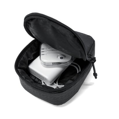 正規品2年保証 スーツケース innovator TSAロック ロータリーロック ストッパー フレームタイプ ポーチ PC 出張 30L Pilot Series Pilot Size IP-102 （ブラックインク）｜詳細画像