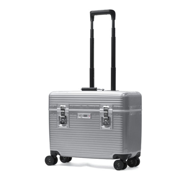 正規品2年保証 スーツケース TSAロック ロータリーロック ストッパー フレームタイプ ポーチ PC 出張 30L Pilot Series Pilot Size IP-102 （ヘアラインシルバー）
