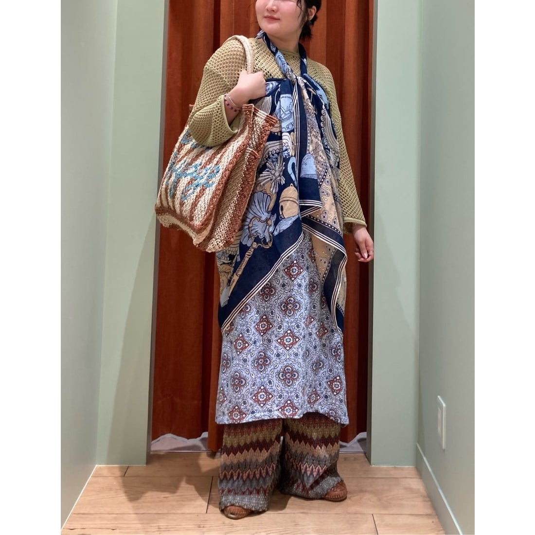イヌイエディションズ INOUI EDITIONS 【正規取扱店】SCARF 100