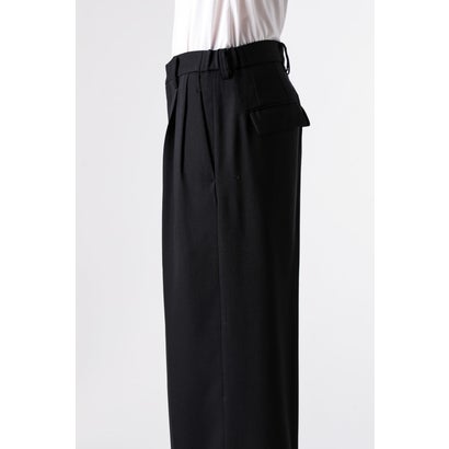 TWO-TUCKS WIDE TROUSERS （BLACK）｜詳細画像