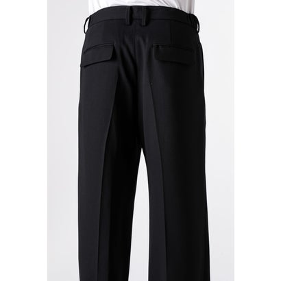 TWO-TUCKS WIDE TROUSERS （BLACK）｜詳細画像