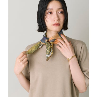 POMEGRANATE PRINTED SCARF｜気品あふれるザクロ柄で映える優美スカーフ （イエロー）｜詳細画像