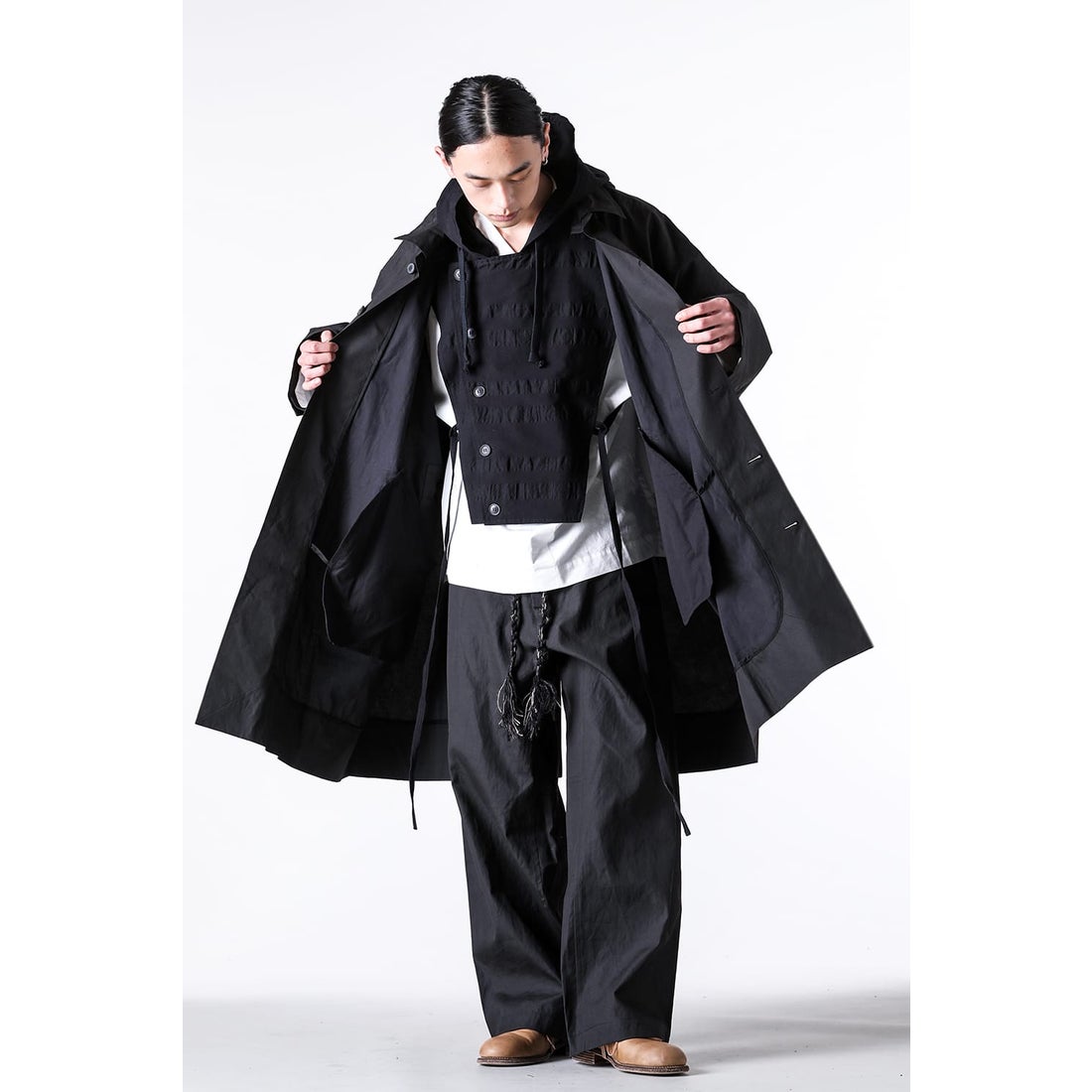 JAN-JAN VAN ESSCHE Hooded Collar Piece （Black） - Osaka / Kyoto