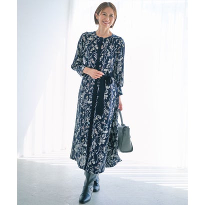 自由区 【WEB&一部店舗限定・新色追加・定番人気・着用動画あり】ハーバルフロープリント8分袖 ワンピース （［新色］ネイビーベースII）｜詳細画像