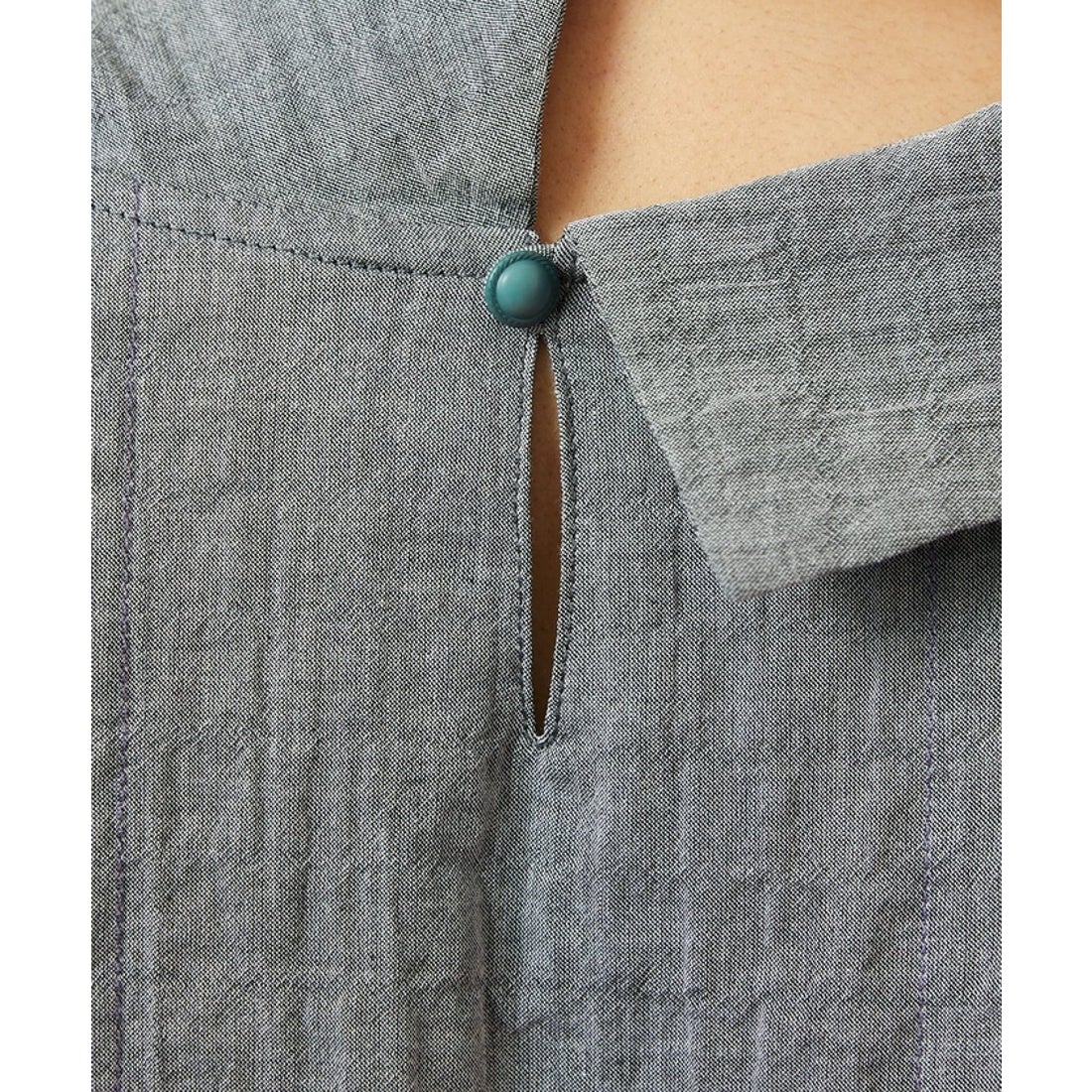 ホコモモラ Jocomomola シャーリングシャンブレーブラウス （グレー