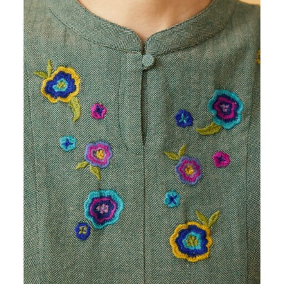 フラワー刺繍ヘリンボーンプルオーバーブラウス （ダークグレー）｜詳細画像